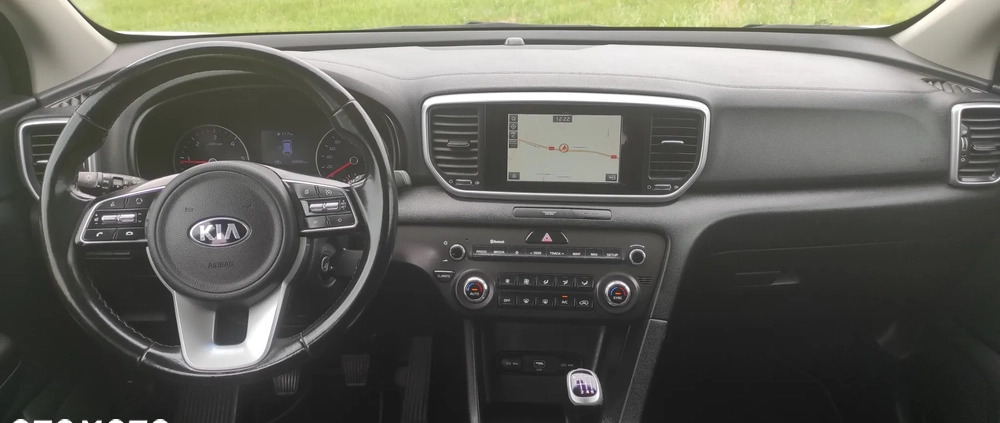 Kia Sportage cena 78000 przebieg: 168000, rok produkcji 2019 z Kielce małe 121